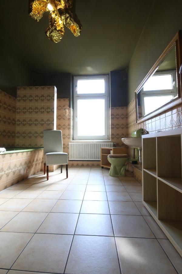 Moderne Studio: Business-Friendly Apartments in Oberhausen Oberhausen  Exterior photo