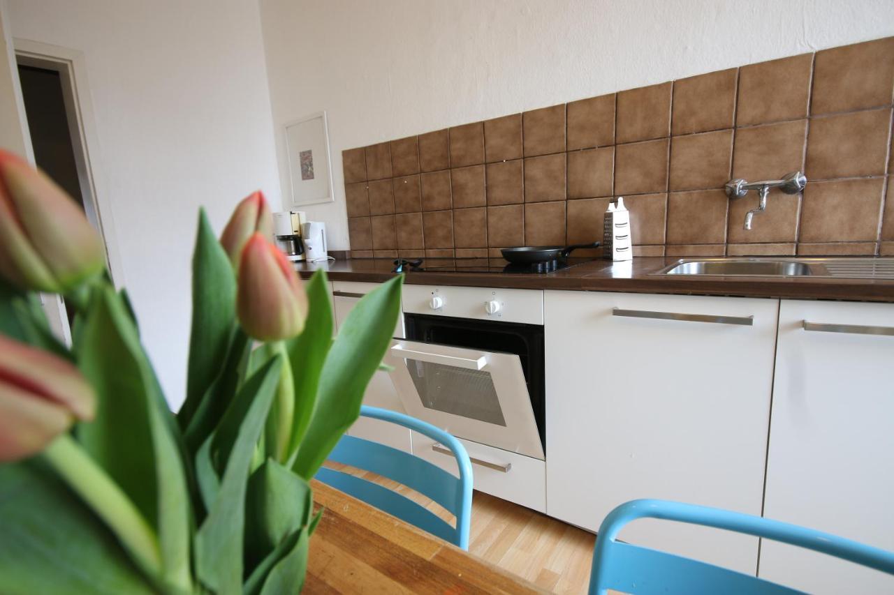 Moderne Studio: Business-Friendly Apartments in Oberhausen Oberhausen  Exterior photo