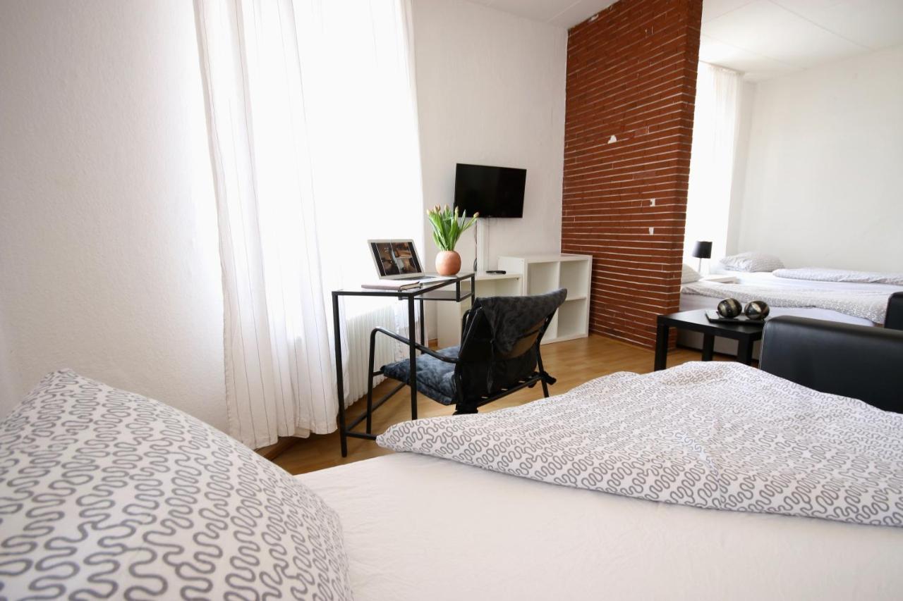 Moderne Studio: Business-Friendly Apartments in Oberhausen Oberhausen  Exterior photo
